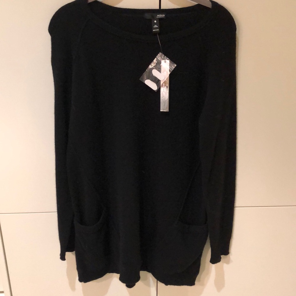 Aqua cashmere black oversized sweater